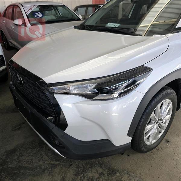 تۆیۆتا کۆرۆلا کرۆس 2025  بۆ فرۆشتن لە عێراق -  بەغداد